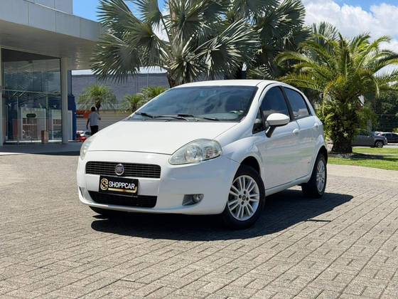 FIAT PUNTO 1.4 ATTRACTIVE 8V FLEX 4P MANUAL